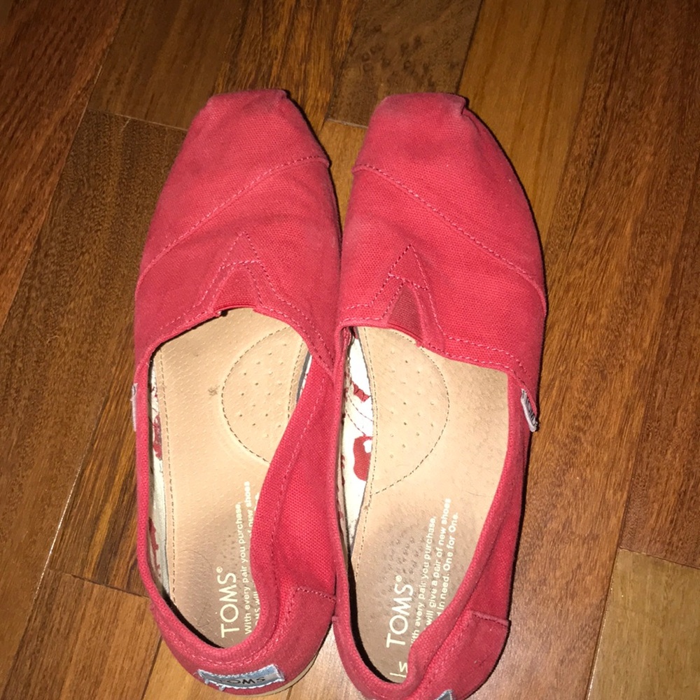 Red toms